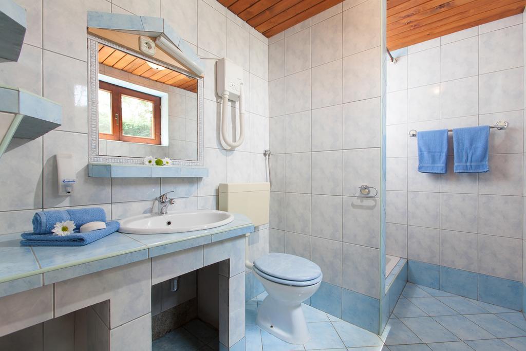 Daila Apartments Novigrad Istria Szoba fotó